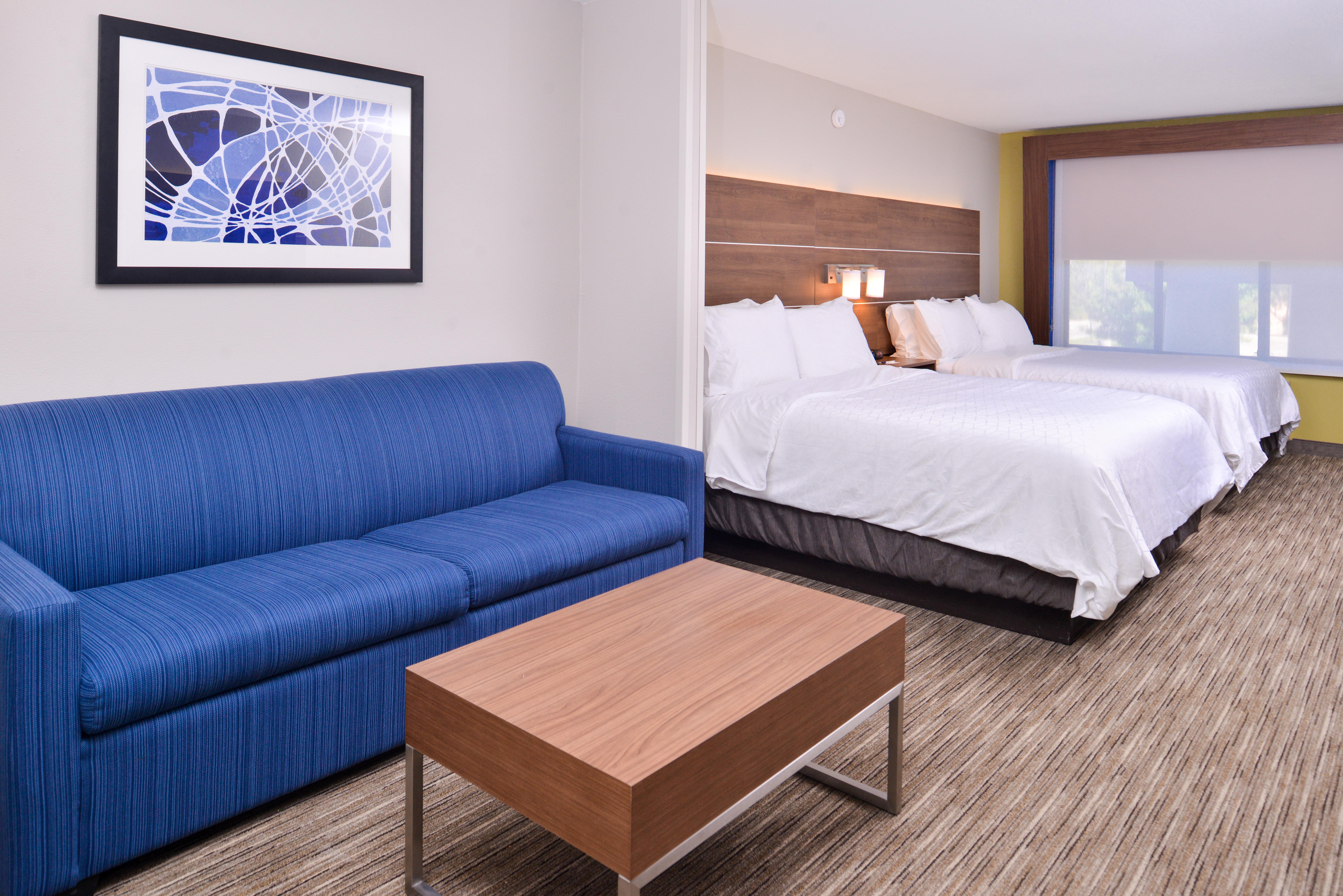 Holiday Inn Express & Suites Selma By Ihg Bagian luar foto