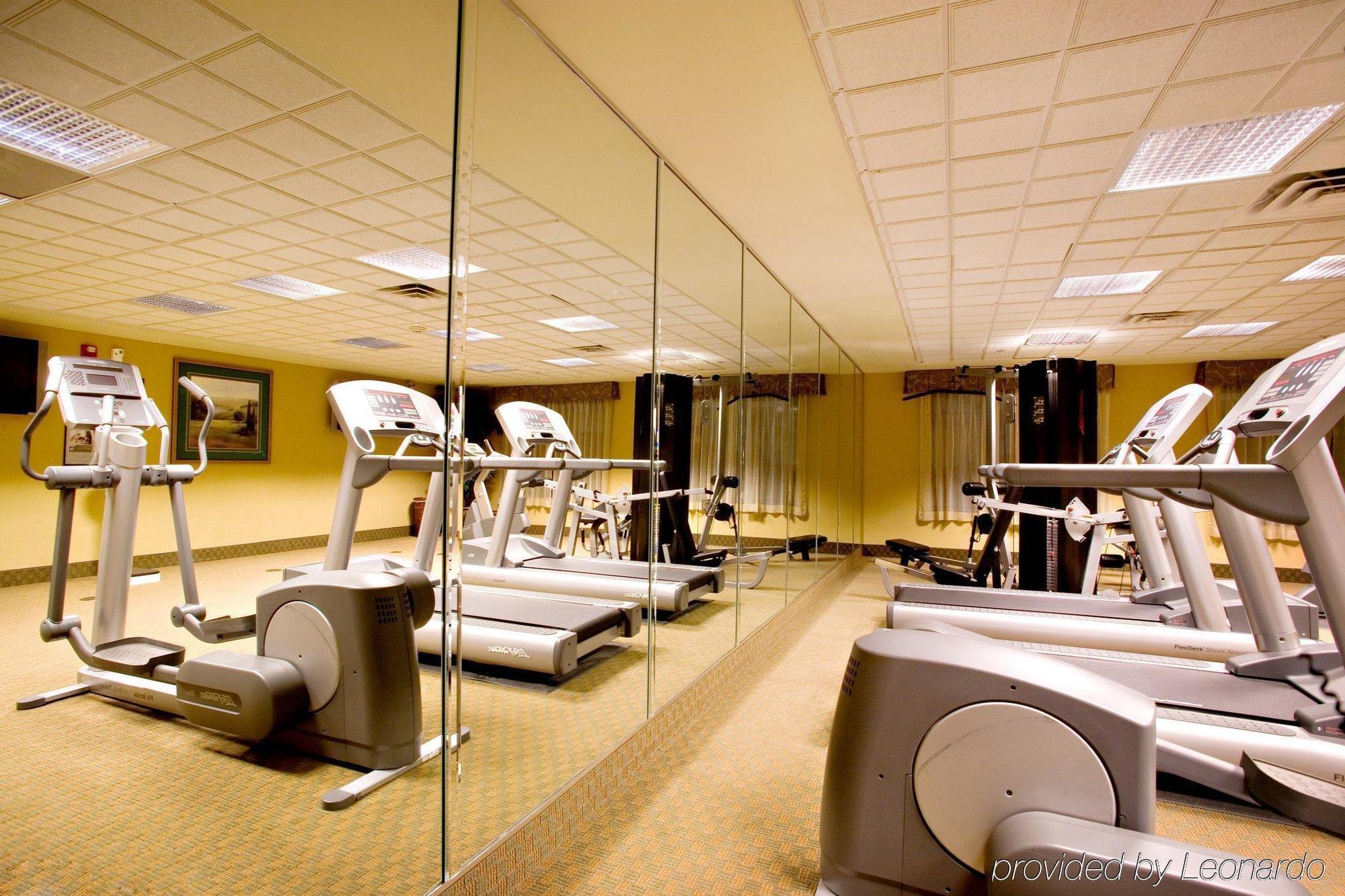 Holiday Inn Express & Suites Selma By Ihg Bagian luar foto
